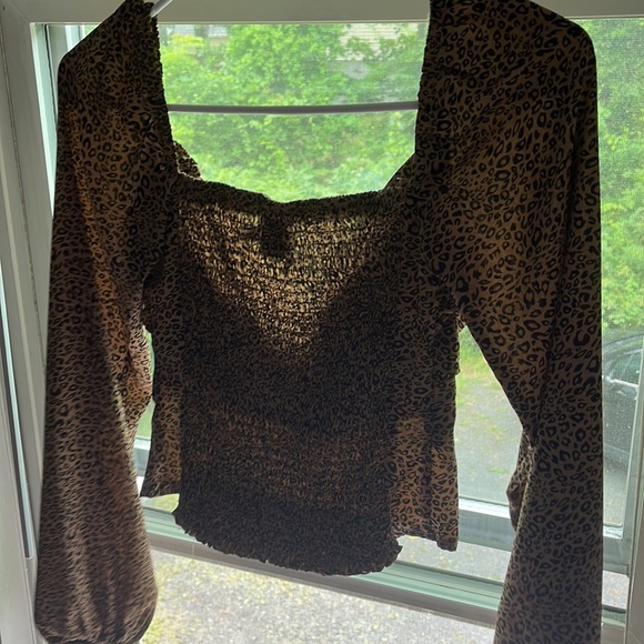 Princess Polly leopard shirt - Picture 7 of 9